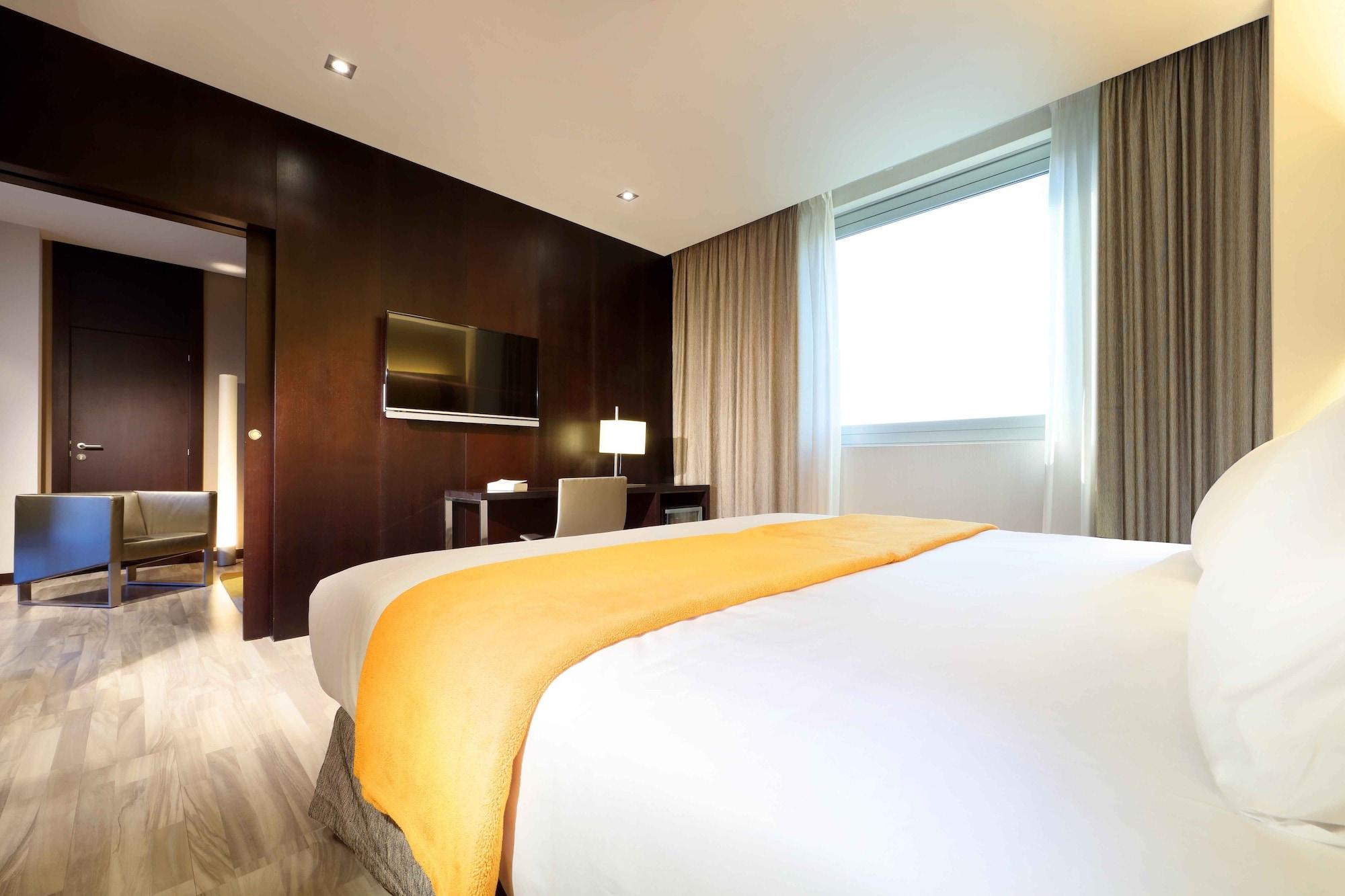 Exe Puerto De Sagunto Hotel Kültér fotó
